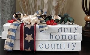 Farmhouse Style Decor / Memorial Day Book Stack